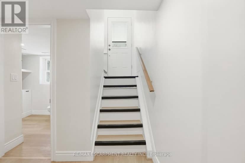 894 Garth Street — photo 24 of 39