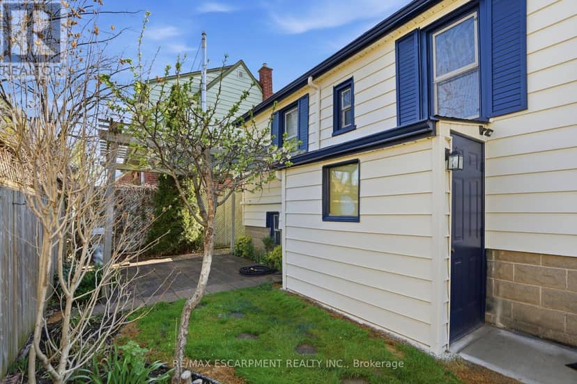 894 Garth Street — photo 35 of 39