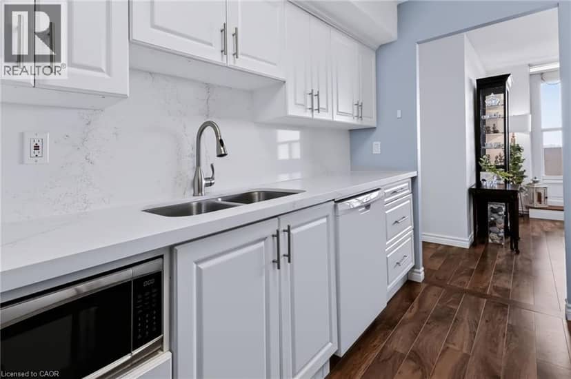 700 DYNES Road Unit# 1217, Burlington, photo 6