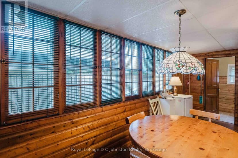 736 Shantz Street — photo 14 of 28