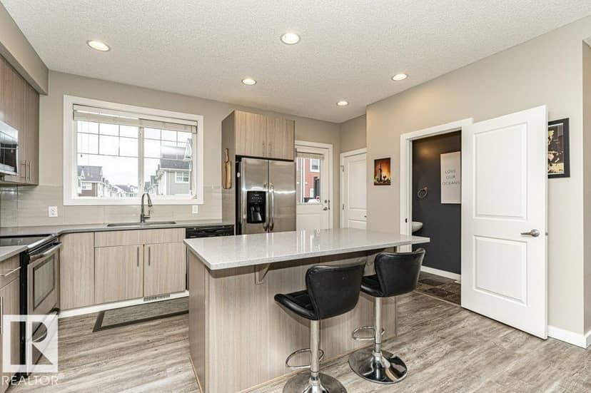 #30 2803 James Mowatt Tr SW SW — photo 13 of 37