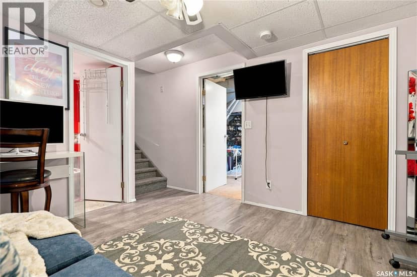 1423 Junor AVENUE — photo 25 of 31