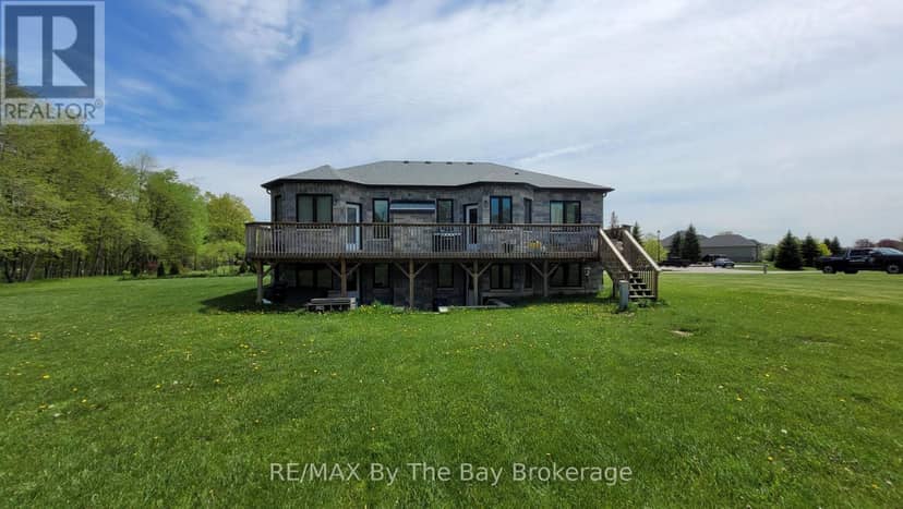 16 Walnut Drive — photo 2 of 35