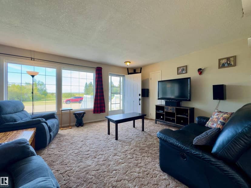 4844 47 AV, Chipman, photo 2