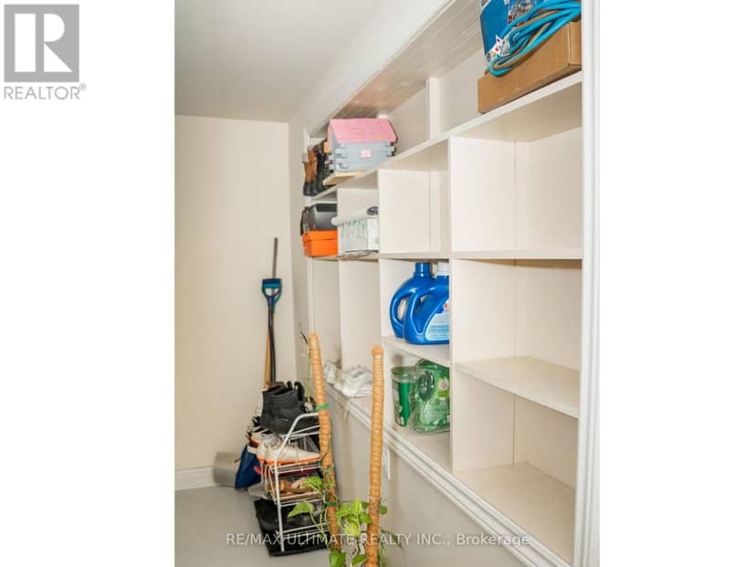 B - 1139 15th Street E — photo 11 of 29