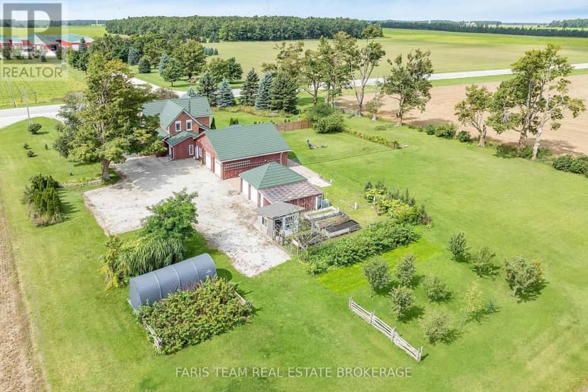 518079 County Road 124 — photo 2 of 40