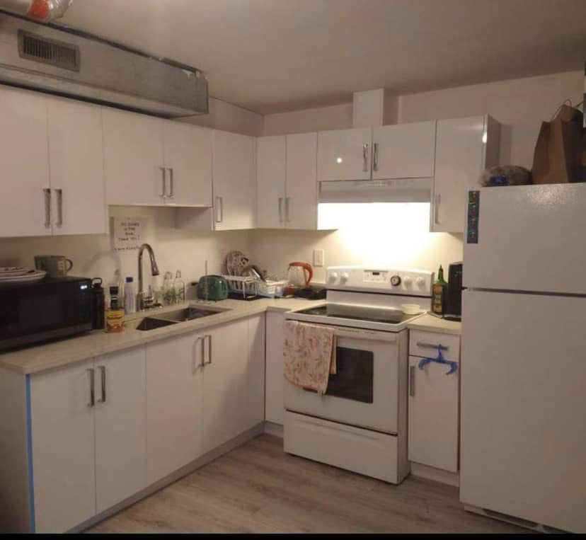11000 133A STREET, Surrey, photo 2