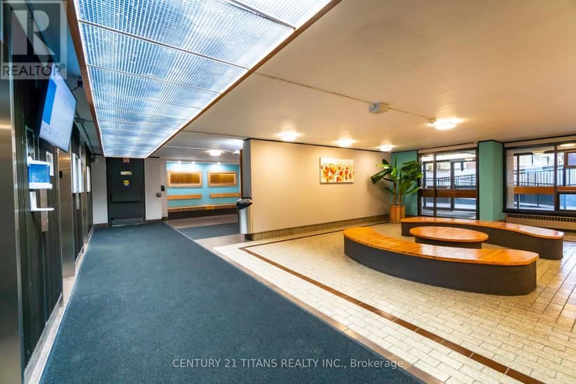 3001 - 3 Massey Square — photo 20 of 21