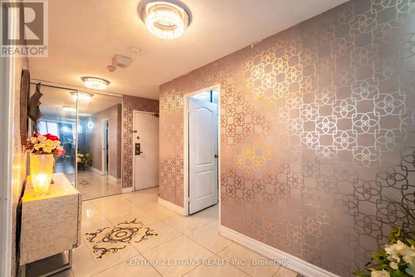 3001 - 3 Massey Square, Toronto, photo 4