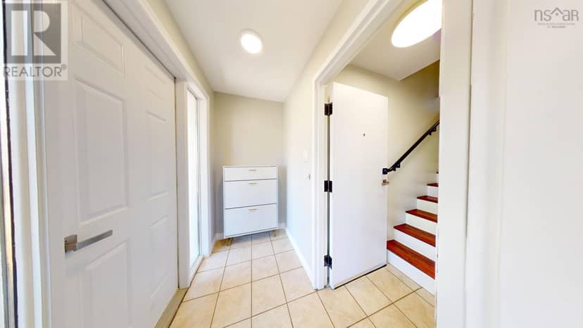 14-24 Kadray Court — photo 34 of 40