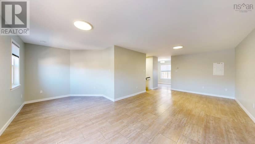 14-24 Kadray Court — photo 37 of 40