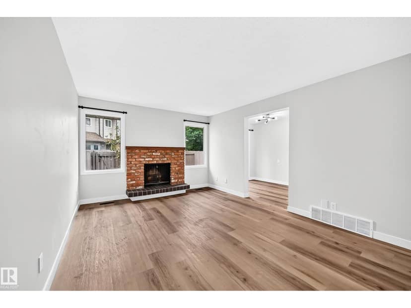 13845 24 ST NW — photo 17 of 40
