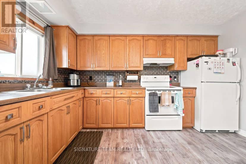 19573 17 Highway — photo 13 of 40