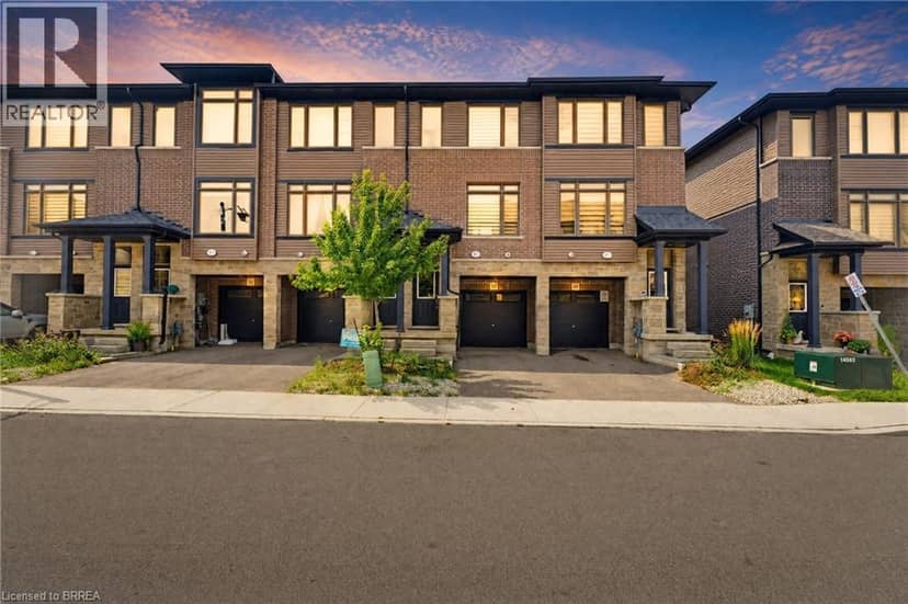 120 COURT Drive Unit# 50 — photo 1 of 40