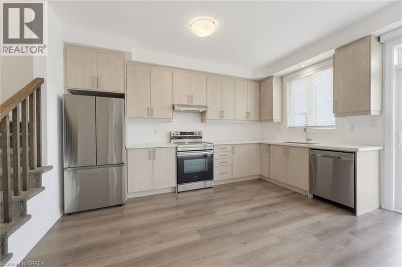 120 COURT Drive Unit# 50 — photo 6 of 40