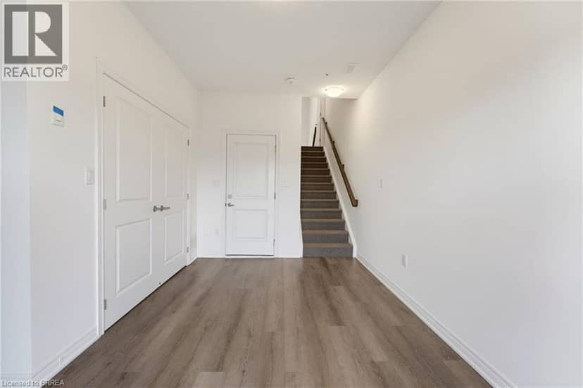 120 COURT Drive Unit# 50 — photo 25 of 40