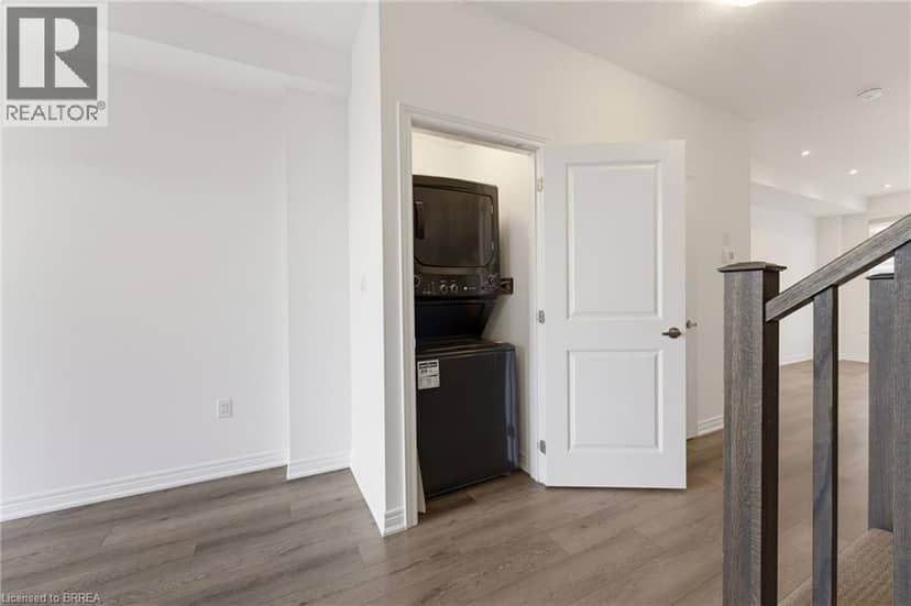 120 COURT Drive Unit# 50 — photo 13 of 40