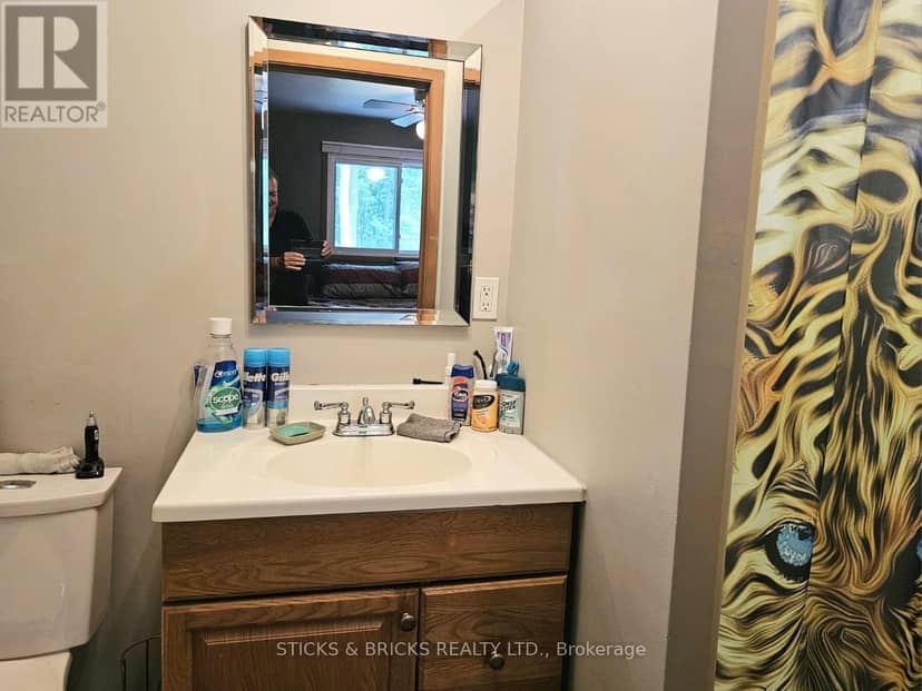 9195 Carl Road — photo 9 of 27