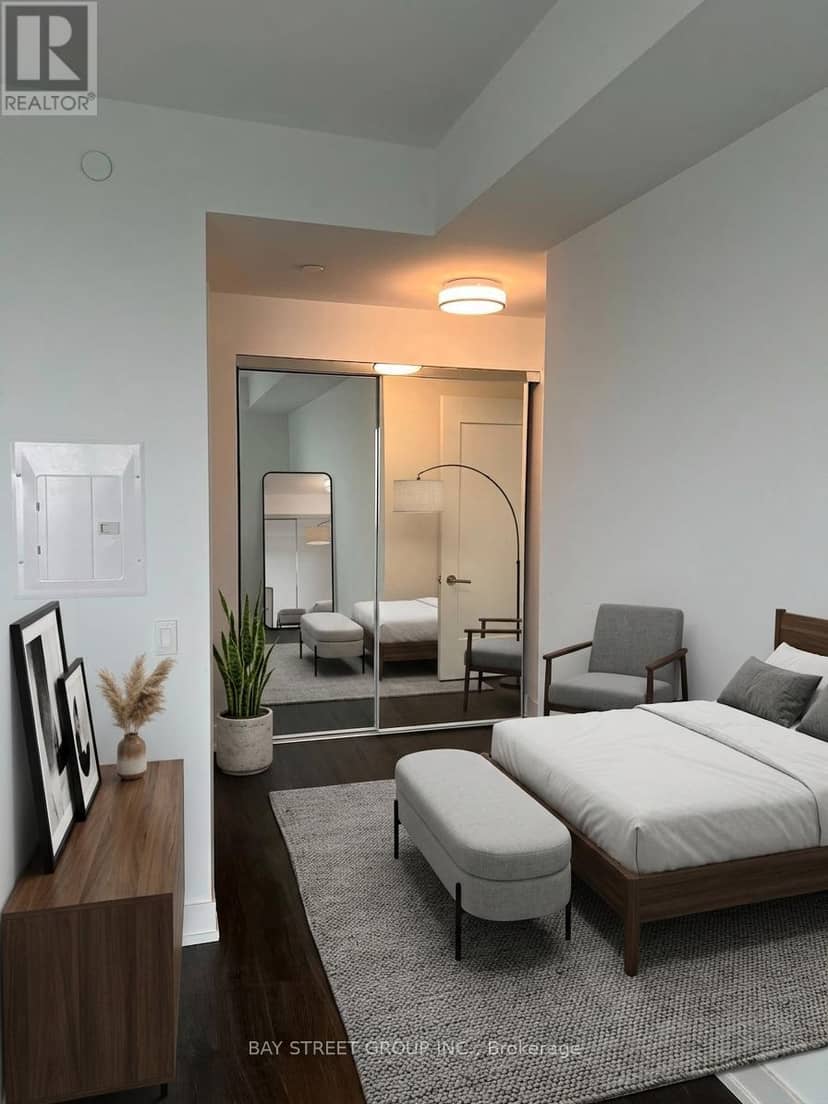 2304 - 30 Inn On The Park Drive — photo 13 of 40