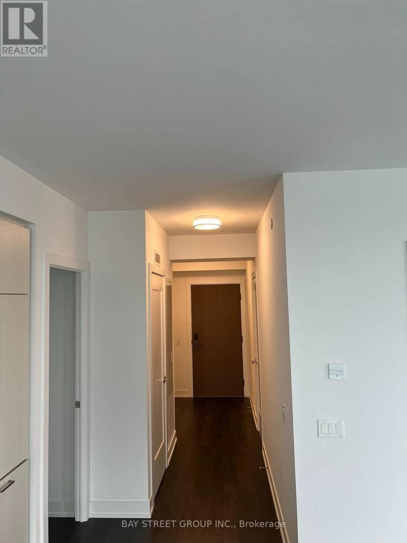 2304 - 30 Inn On The Park Drive — photo 5 of 40