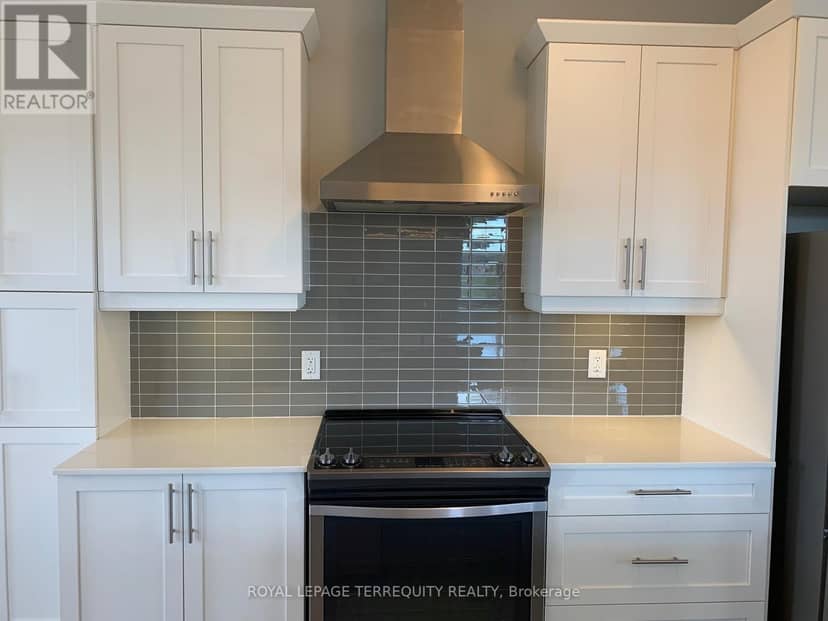 2 - 3025 Singleton Avenue — photo 6 of 32