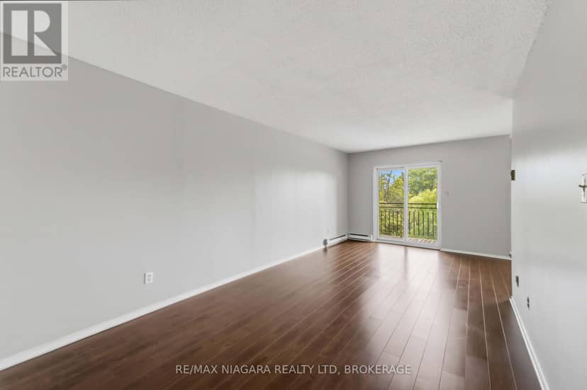 313 - 4209 Hixon Street — photo 9 of 30