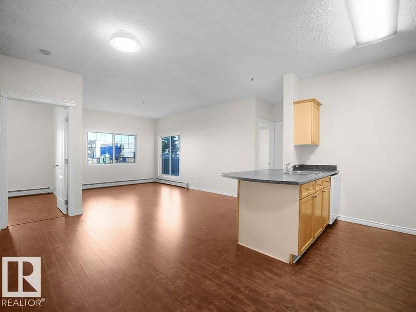 #116 16807 100 AV NW — photo 10 of 40