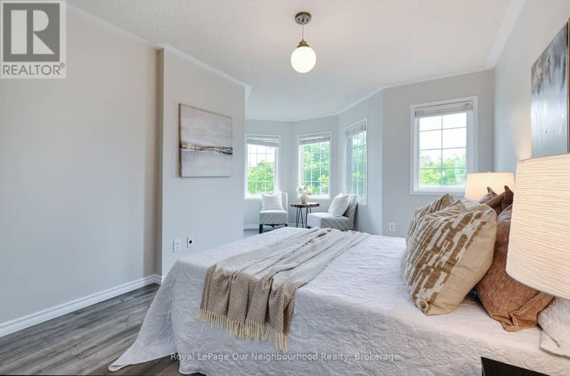 38 Wilkins Crescent — photo 14 of 22