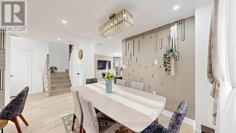 46 Venice Crescent — photo 7 of 36