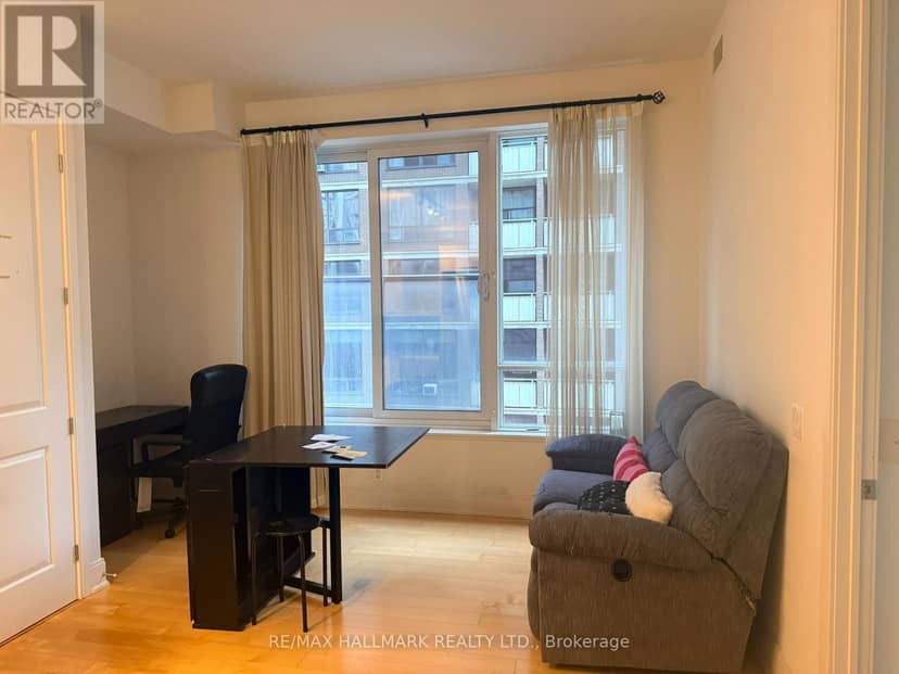 803 - 21 Balmuto Street — photo 1 of 13