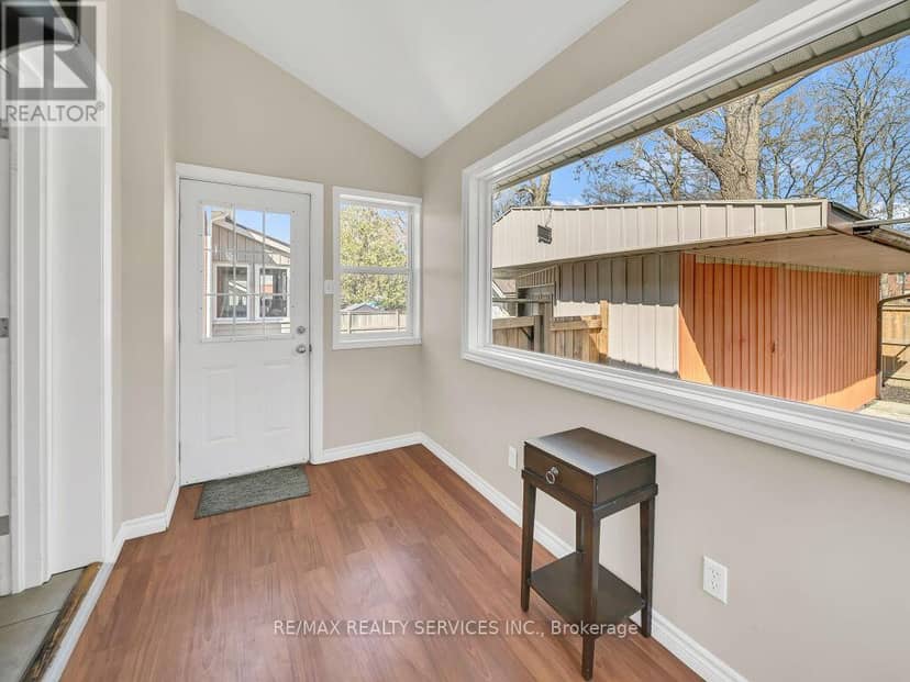 65 Moore Street — photo 31 of 40