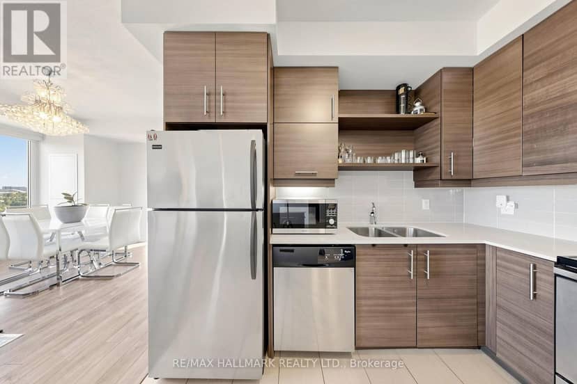 1003 - 325 South Park Road — photo 20 of 40
