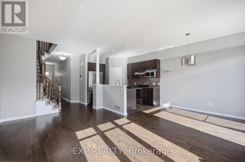237 Eye Bright Crescent — photo 11 of 40