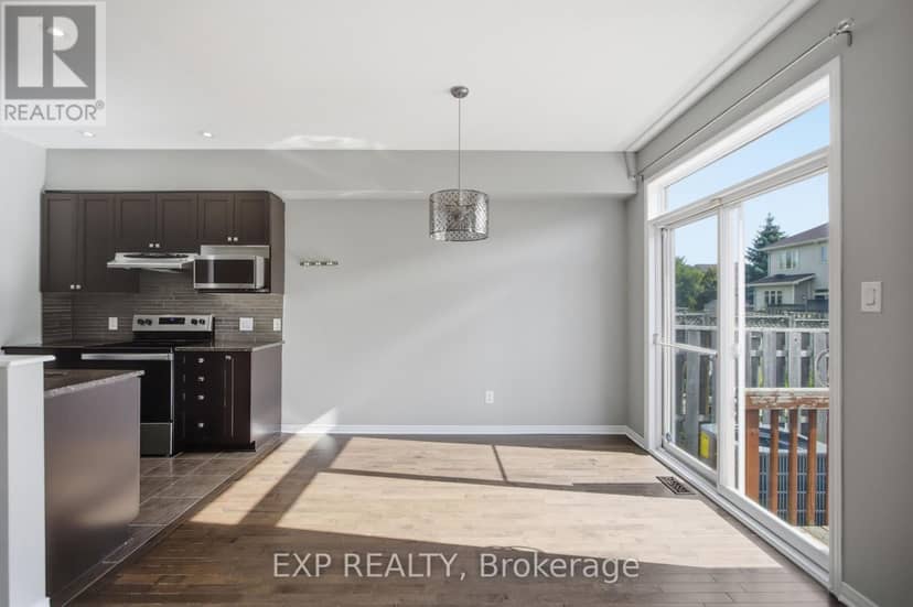 237 Eye Bright Crescent — photo 16 of 40