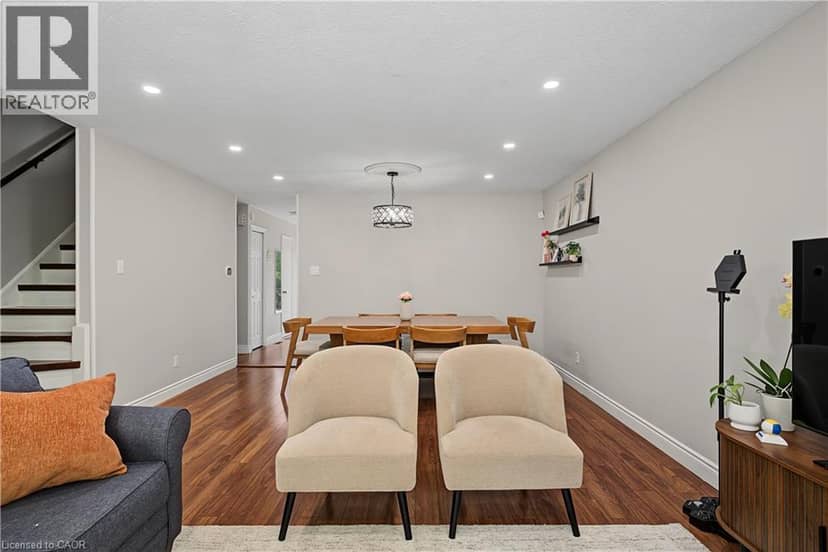 15 GREEN VALLEY Drive Unit# 1 — photo 14 of 40