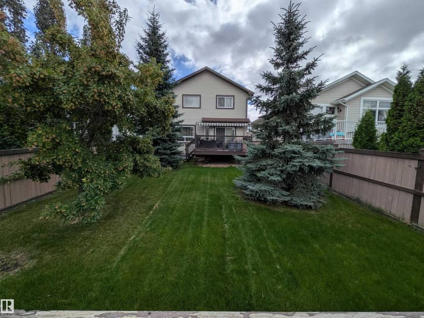 21068 92B AV NW, Edmonton, photo 2