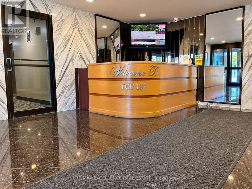 2105 - 3390 Weston Road, Toronto, photo 4