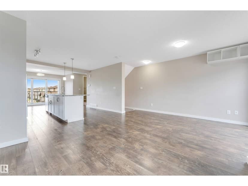3340 15a AV NW — photo 16 of 40