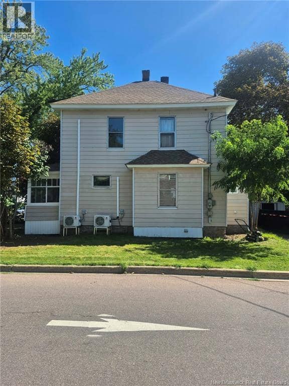 120 Pleasant Street — photo 6 of 40
