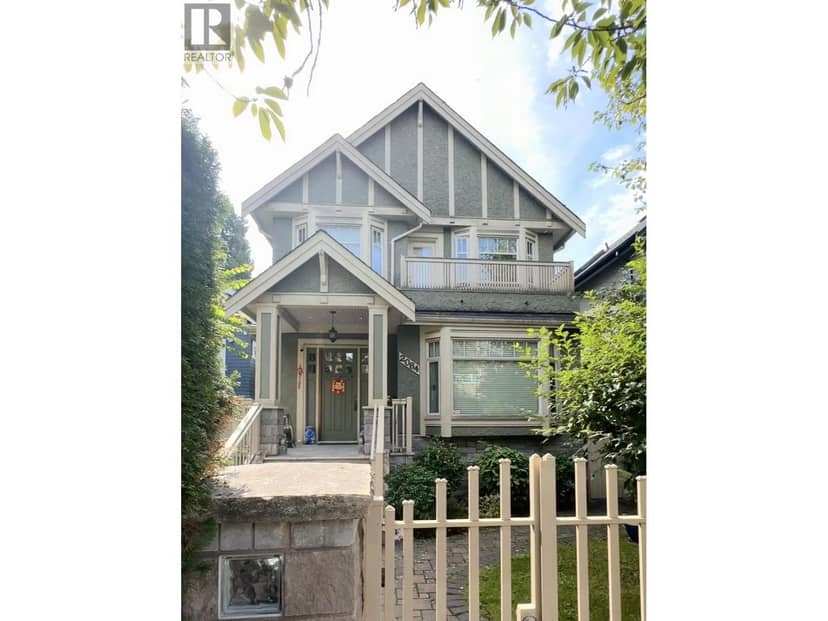 2084 W 42ND AVENUE, Vancouver