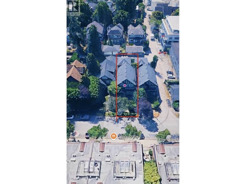 2084 W 42ND AVENUE, Vancouver, photo 2