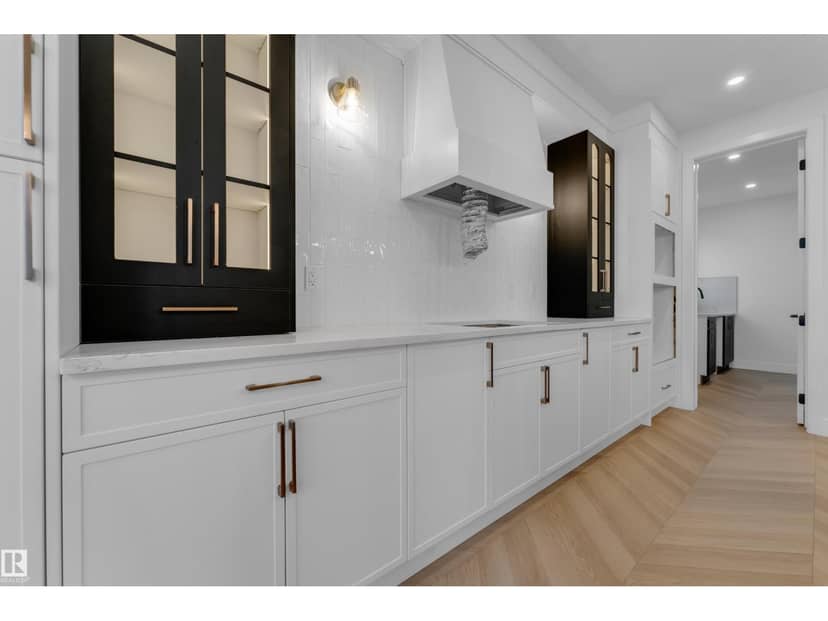 23 Sorel AV — photo 16 of 40