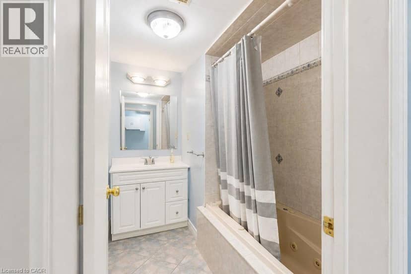 33 MARYVALE Avenue — photo 26 of 34