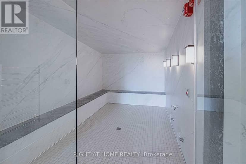 508 - 575 Bloor Street E — photo 24 of 34