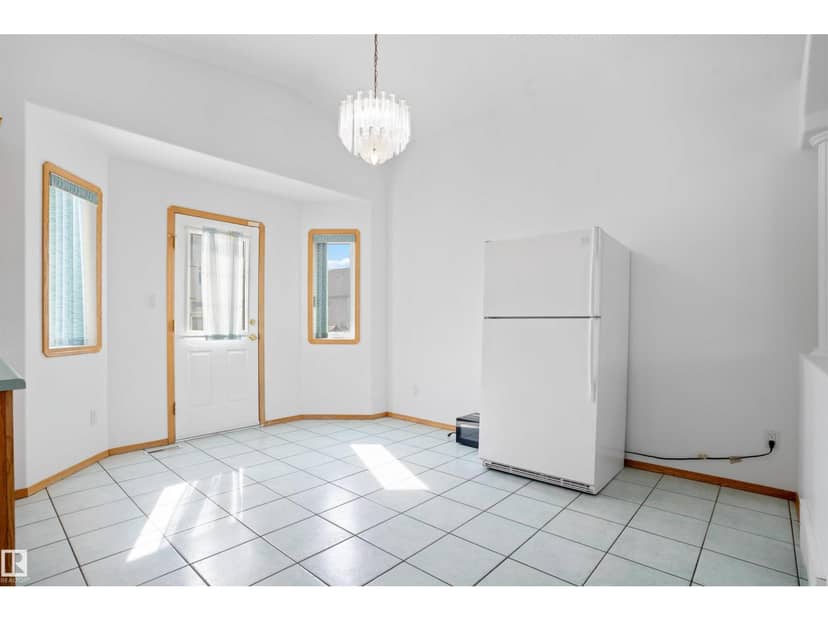 2915 151A AV NW — photo 15 of 40