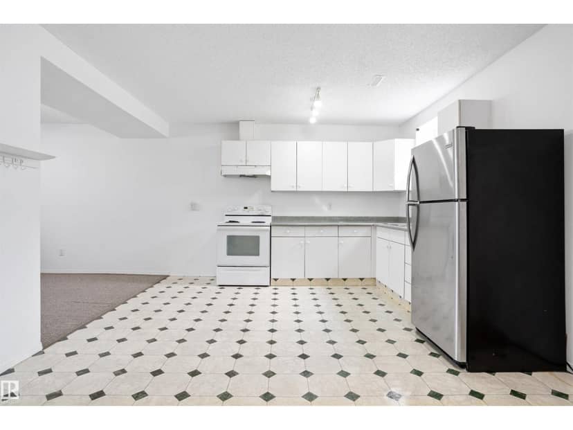2915 151A AV NW — photo 27 of 40