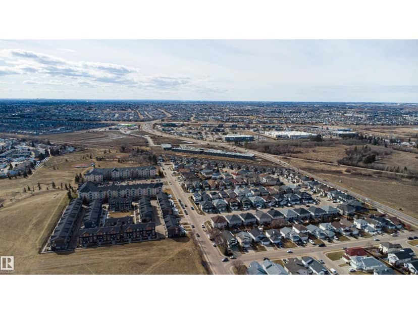 2915 151A AV NW, Edmonton, photo 6