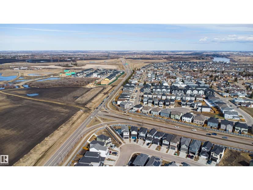 2915 151A AV NW, Edmonton, photo 8