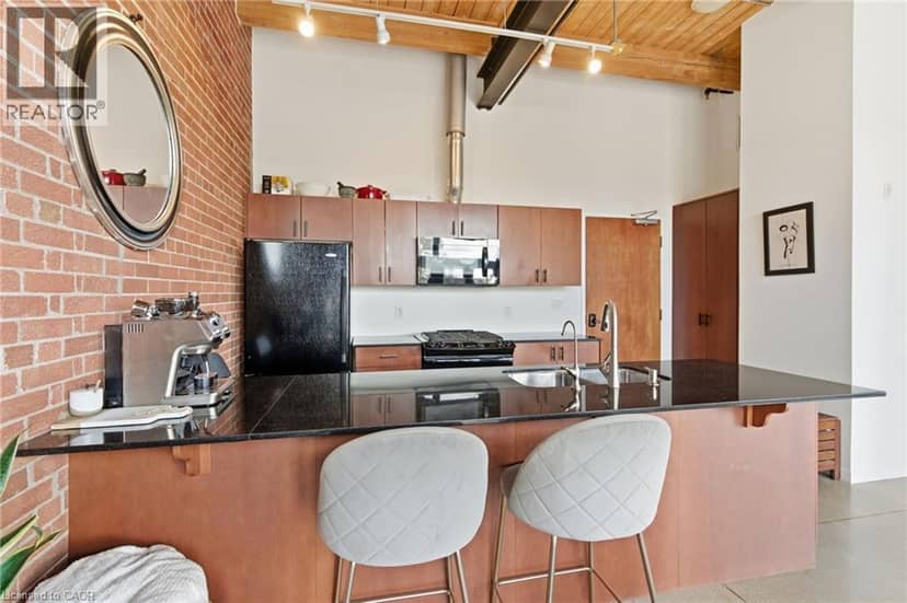 85 SPRUCE Street N Unit# 203 — photo 15 of 40