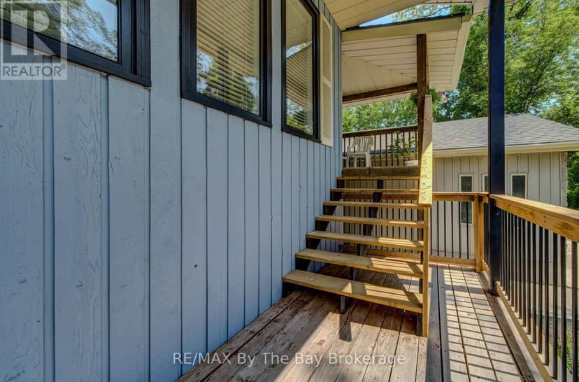 258 Sunnidale Street — photo 37 of 40